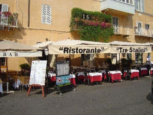 Tre Scalini, el bar más famoso de Piazza Navona